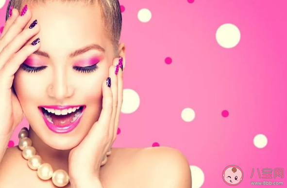 睡觉和护肤哪个对皮肤的影响更大 花钱护肤皮肤还是不好怎么办