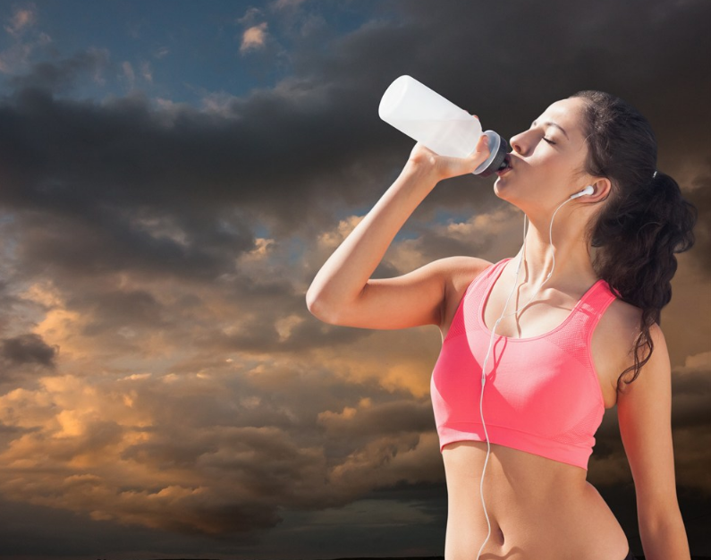 孩子喝水喝太多会中毒吗 应该怎么安全的给孩子喝水