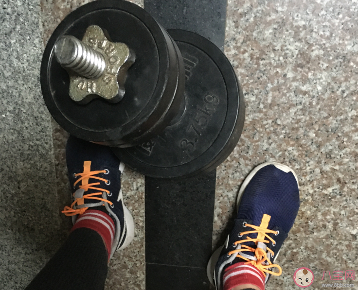 冬天健身太难了心情 健身太难了打卡句子