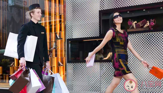 为什么试裙子时不能说喜欢 买东西的小技巧