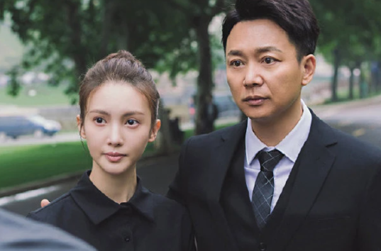 十日游戏小说中真正的路婕是怎么死的 为什么会有两个路婕