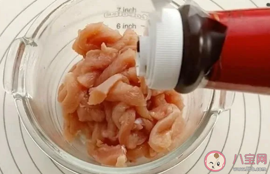 鸡胸肉怎么做好吃  鸡胸肉真的减肥吗
