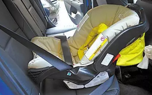 宝宝安全座椅什么时候用 宝宝安全座椅有必要买吗