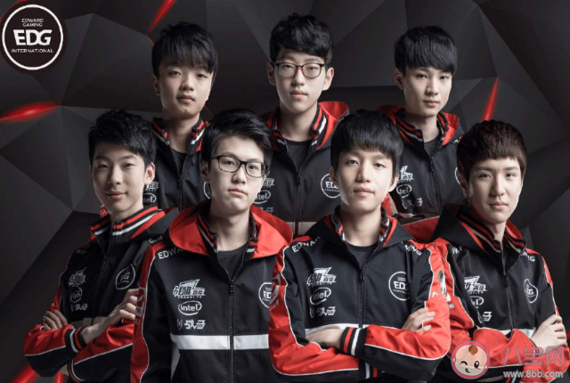 百年俱乐部是什么梗 百年俱乐部梗的出处是什么 百年俱乐部是什么梗 百年俱乐部梗的出处是什么