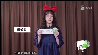 微微晨光点亮这喧嚣世界什么歌 微微就是秋天里每片落叶原唱是谁