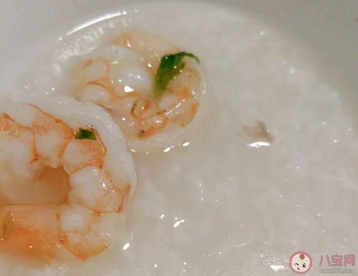 在家静静听歌说说句子 记录在家听歌的朋友圈