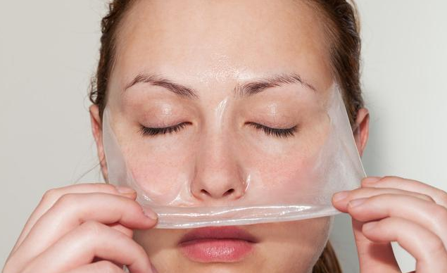 敷面膜脸上刺痛是怎么回事 敷面膜脸上刺痛怎么办 敷面膜脸上刺痛是怎么回事 敷面膜脸上刺痛怎么办