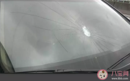 汽车贴膜几天后能洗车  怎么有效的去除旧车膜