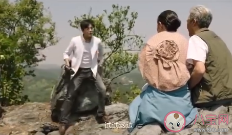 蓝蓝的天空银河里有只小白船什么歌 蓝蓝的天空银河里歌词是什么
