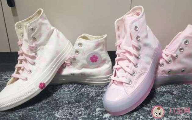 匡威果冻鞋会发霉吗 匡威果冻鞋发霉了清洗 匡威果冻鞋会发霉吗 匡威果冻鞋发霉了清洗