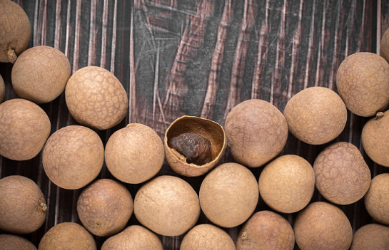 白露吃龙眼是为什么 吃龙眼一颗顶只鸡的由来