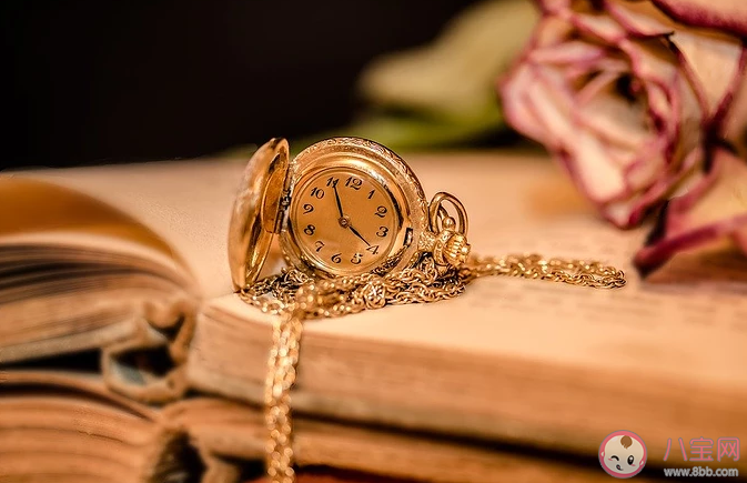 时间过得快的说说句子感慨 形容时间过得快的句子心情