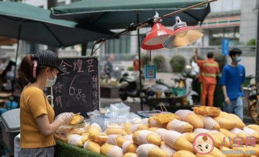 摆地摊卖什么容易赚钱 地摊在哪里摆人最多挣钱快 摆地摊卖什么容易赚钱 地摊在哪里摆人最多挣钱快