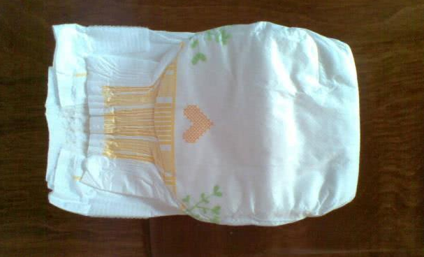 纸尿裤/拉拉裤/成长裤有什么区别 宝宝多大可以穿成长裤