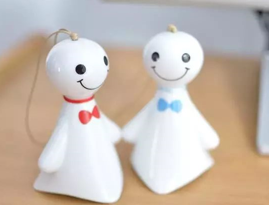 挂晴天娃娃是什么意思 晴天娃娃能挂在家里吗