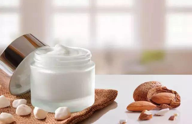 季节变换护肤品要更换吗 长期用同一种护肤品会产生依赖性吗