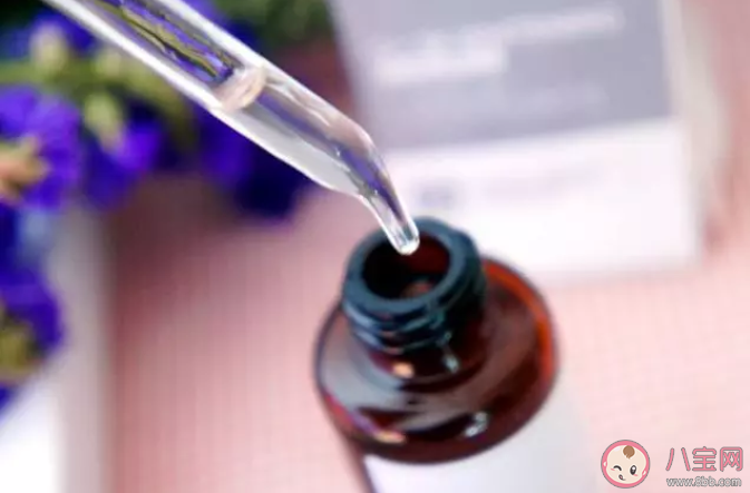 精油可以直接涂在脸上吗 精油直接涂在脸上睡觉可以吗