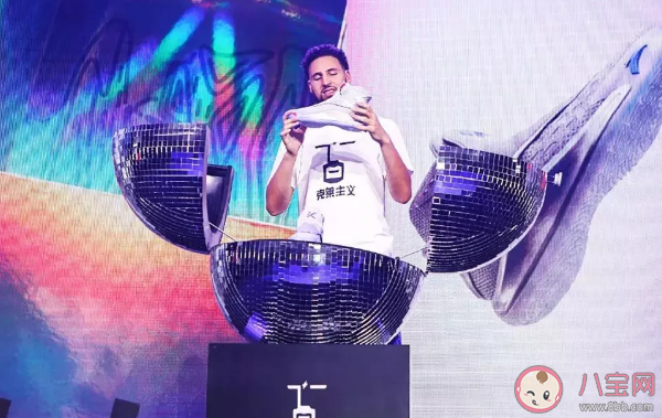 NewBoom和新百伦的区别 newboom是假新百伦吗 NewBoom和新百伦的区别 newboom是假新百伦吗