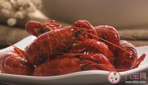 做小龙虾放啤酒还是料酒好 放料酒和啤酒哪个好吃