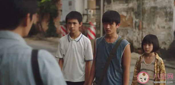 《隐秘的角落》儿歌小白船是恐怖童谣吗 小白船完整版歌词歌曲介绍