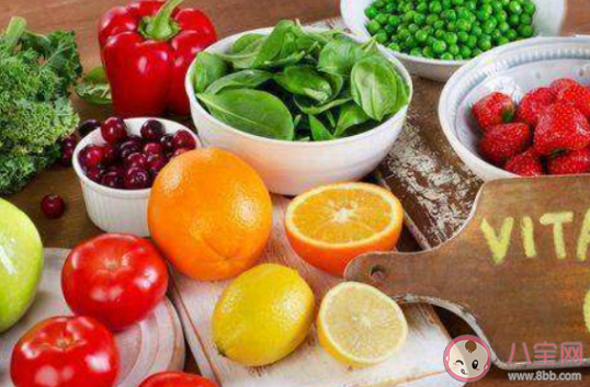 男生吃维生素可以变白吗 男生吃什么维生素可以让皮肤变好 男生吃维生素可以变白吗 男生吃什么维生素可以让皮肤变好