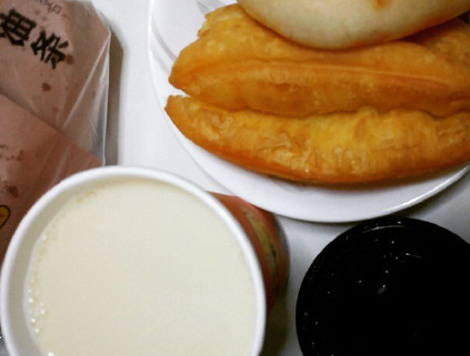 油条配酱油还是豆浆 油条配什么最好吃