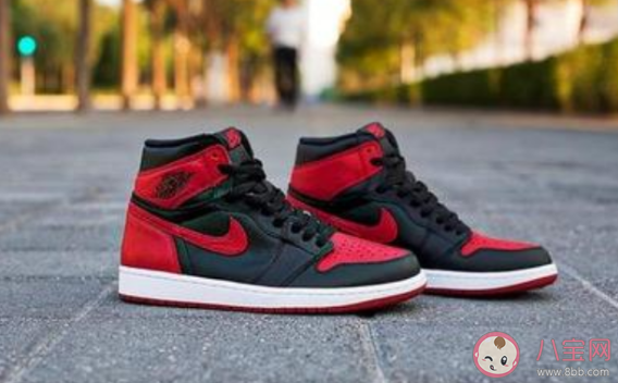 AJ有异味怎么刷 可以用酒精擦吗 AJ有异味怎么刷 可以用酒精擦吗