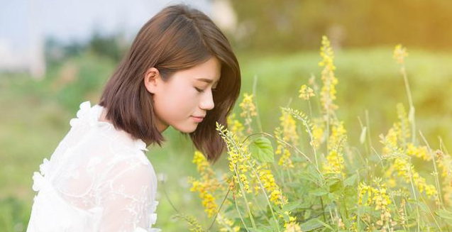 男人忘不掉前任的三大表现 男朋友一直忘不掉前任怎么办