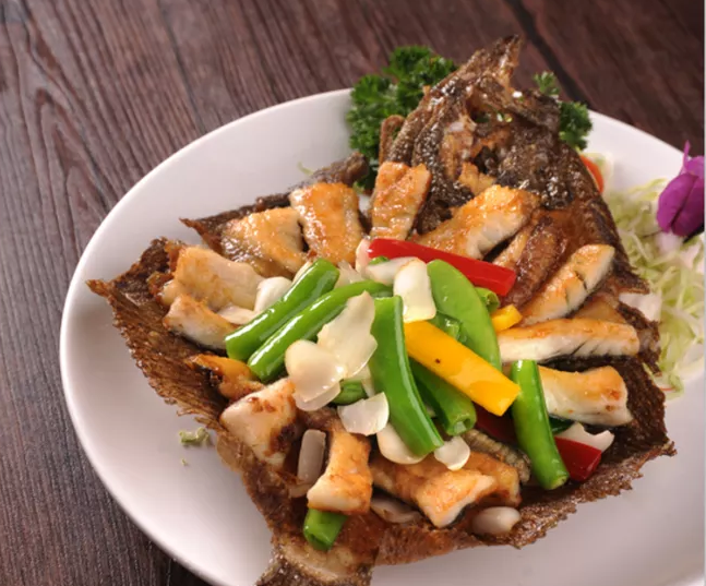 妇吃鱼有助于降低早产风险吗 孕妇吃鱼的好处