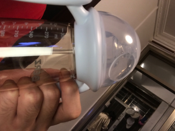 BERZ婴儿奶瓶防胀气吗 BERZ婴儿奶瓶使用感受 BERZ婴儿奶瓶防胀气吗 BERZ婴儿奶瓶使用感受