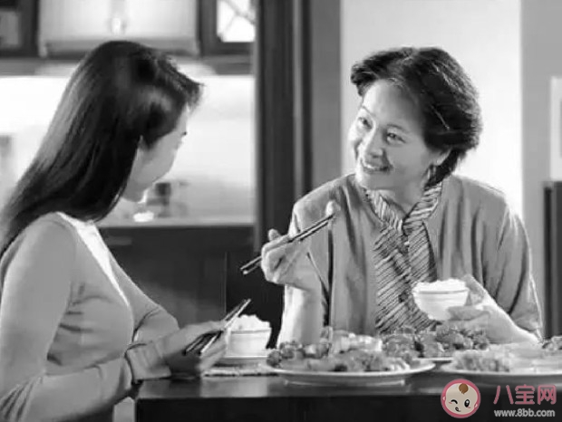 老人和子女要分开住吗 老人和子女住要注意什么 老人和子女要分开住吗 老人和子女住要注意什么