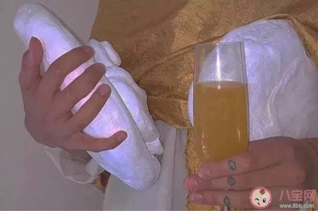 被种草莓后为什么会疼 怎么让草莓印快速消除 被种草莓后为什么会疼 怎么让草莓印快速消除