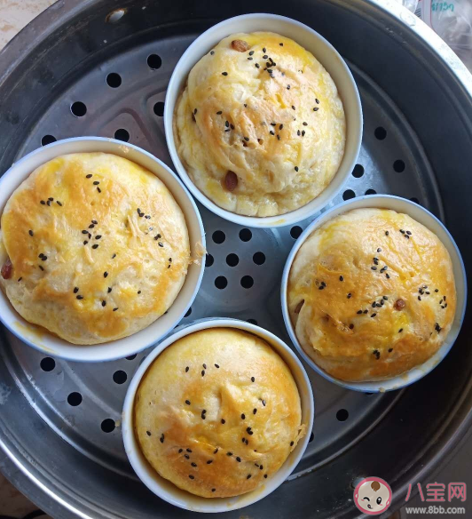 第一次学做面包说说句子 关于做面包的说说朋友圈 第一次学做面包说说句子 关于做面包的说说朋友圈