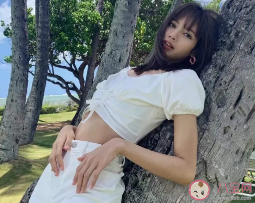 人间芭比是什么意思,为什么lisa被称为人间芭比