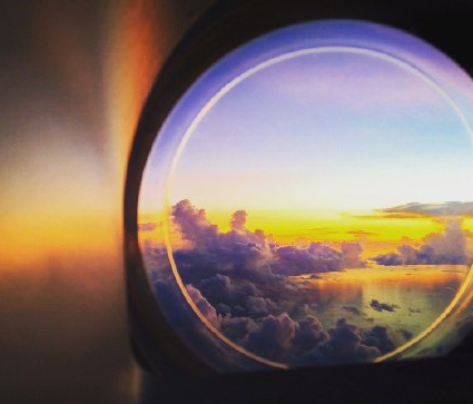 飞机上拍的最美照片朋友圈 坐飞机朋友圈说说带图片