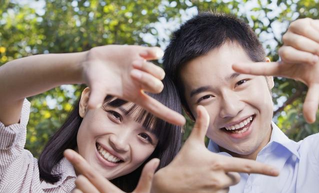 过度依赖型恋爱有什么表现 如何摆脱过度依赖型恋爱 过度依赖型恋爱有什么表现 如何摆脱过度依赖型恋爱