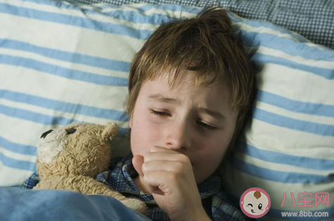 夏季该如何给孩子贴三伏贴 夏天要不要给孩子贴三伏贴
