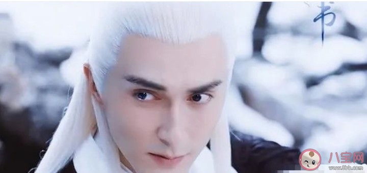 三生三世枕上书东华哪集剖心为证 东华为什么要挖心制成琉璃戒 三生三世枕上书东华哪集剖心为证 东华为什么要挖心制成琉璃戒