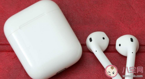 airpods和普通蓝牙耳机有什么区别 airpods值1000多吗