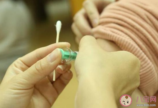 空腹能打新冠疫苗吗 打新冠疫苗前要不要空腹