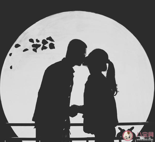 异地恋最害怕的是什么 异地恋最怕的几种征兆 异地恋最害怕的是什么 异地恋最怕的几种征兆