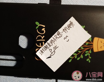 在考场遇过哪些奇葩事 考场上的奇葩事情盘点