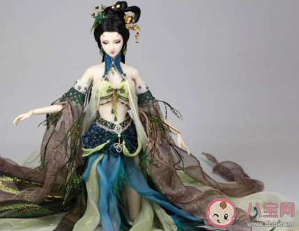 多情眸,落墨诗卷又几斗是什么歌 多情眸,落墨诗卷又几斗歌词在线听歌