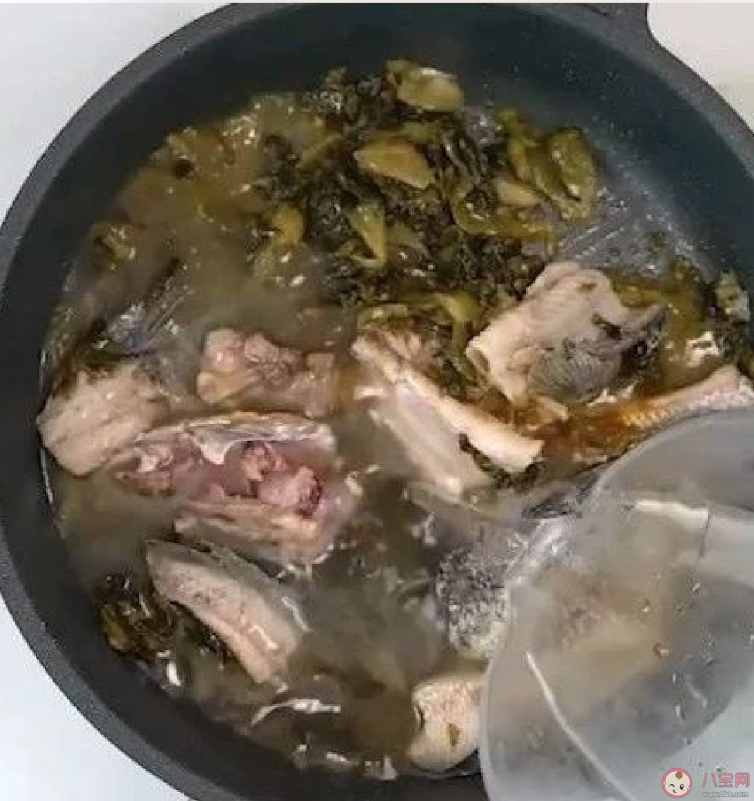 酸菜鱼没有草鱼怎么办 酸菜鱼没有草鱼能用其它鱼吗 酸菜鱼没有草鱼怎么办 酸菜鱼没有草鱼能用其它鱼吗