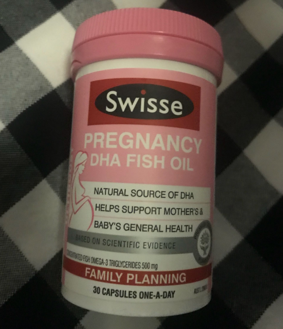 swisse孕妇鱼油一天吃几粒 SWISSE孕妇专用DHA鱼油正确服用方法