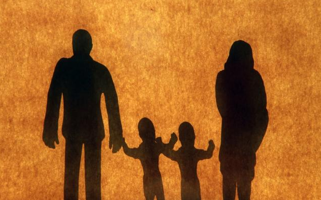 高考结束后父母扎推离婚是为什么 为了孩子隐忍不离婚真的好吗