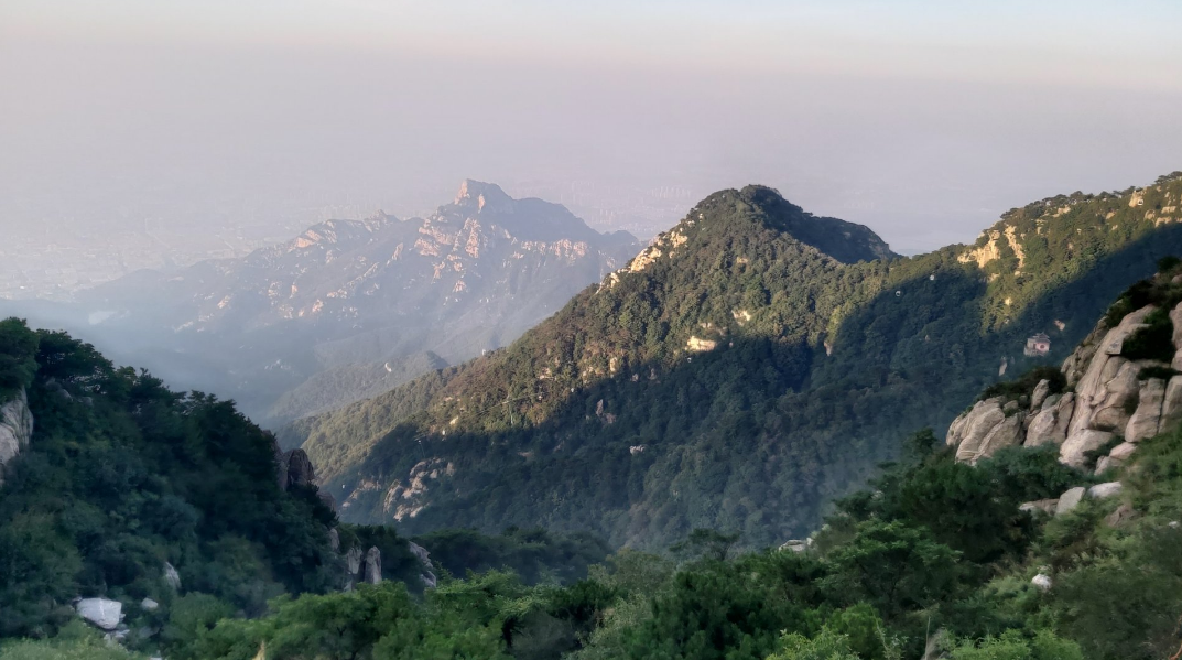 爬泰山感慨朋友圈 爬完泰山之后怎么去形容