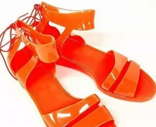 孕妇过夏天怎么穿凉鞋 孕妇穿凉鞋要注意什么