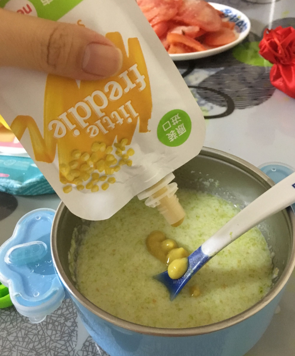 小皮蔬菜玉米泥怎么样 小皮蔬菜玉米泥里面有玉米吗