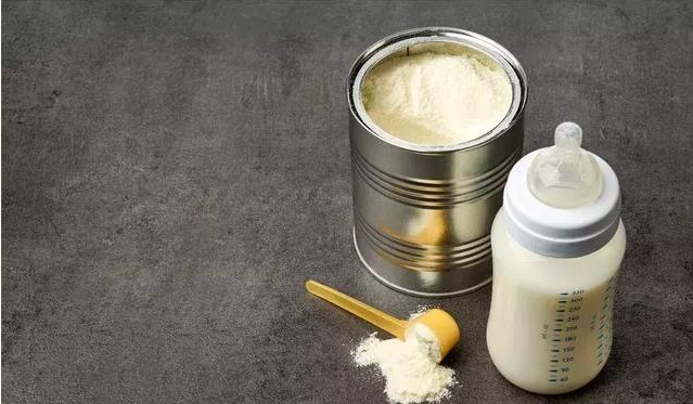 用矿泉水冲泡奶粉更有营养吗 冲泡奶粉用什么水最好